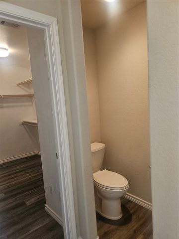 1707 Griffin Lane, Mansfield, TX 76063