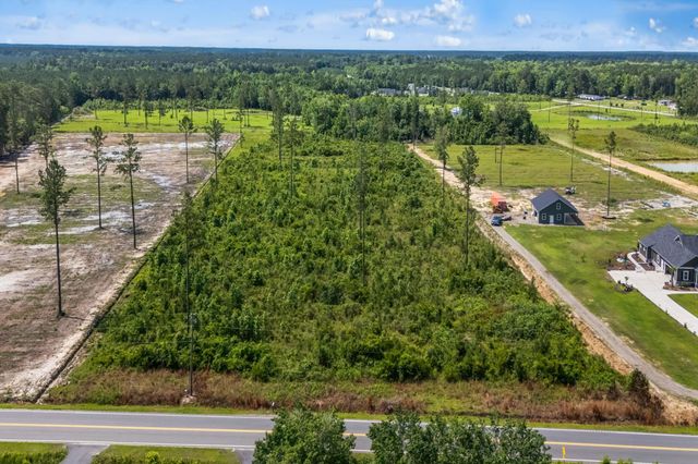 622 Hulls Island Rd., Loris, SC 29569