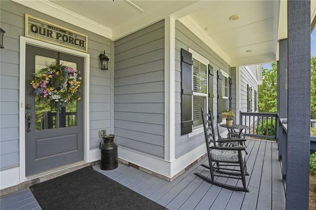 423 Spring Lake Hills, White, GA 30184