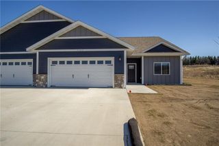 3337 Sunflower Lane, Eau Claire, WI 54703