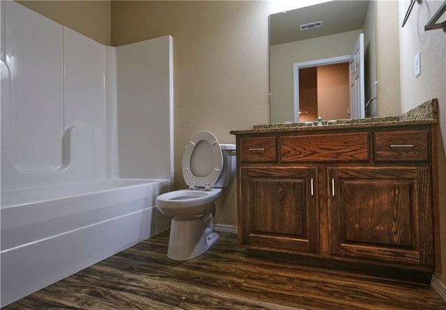 2113 Ridge Street, Gentry, AR 72734