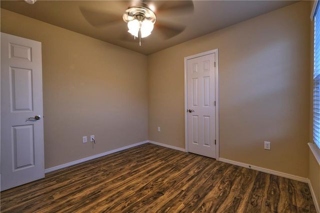 2113 Ridge Street, Gentry, AR 72734