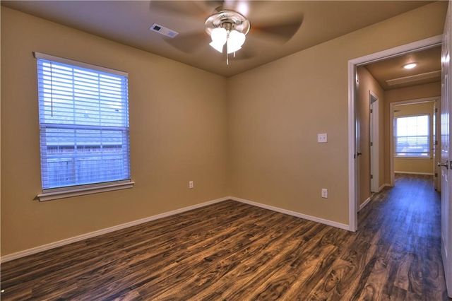 2113 Ridge Street, Gentry, AR 72734