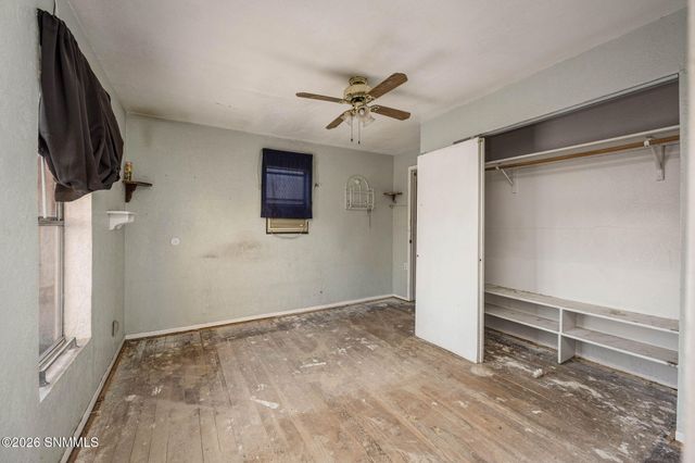 990 Brownlee Avenue, Las Cruces, NM 88005