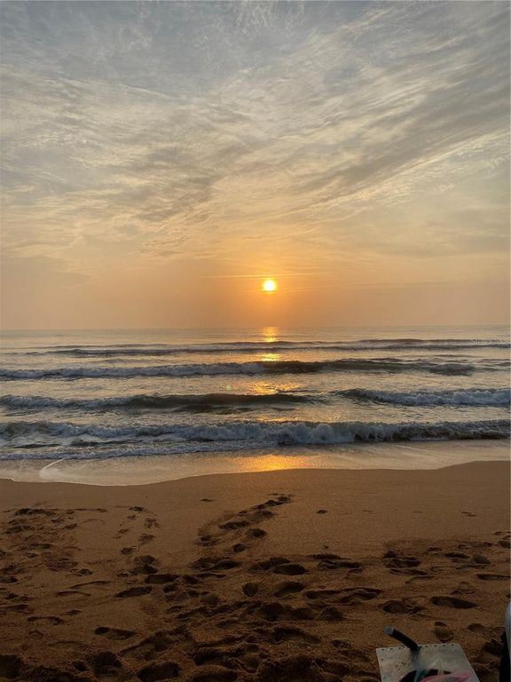 Image 33 of property listing at 2100 OCEAN SHORE BOULEVARD 1110, Ormond Beach, FL 32176