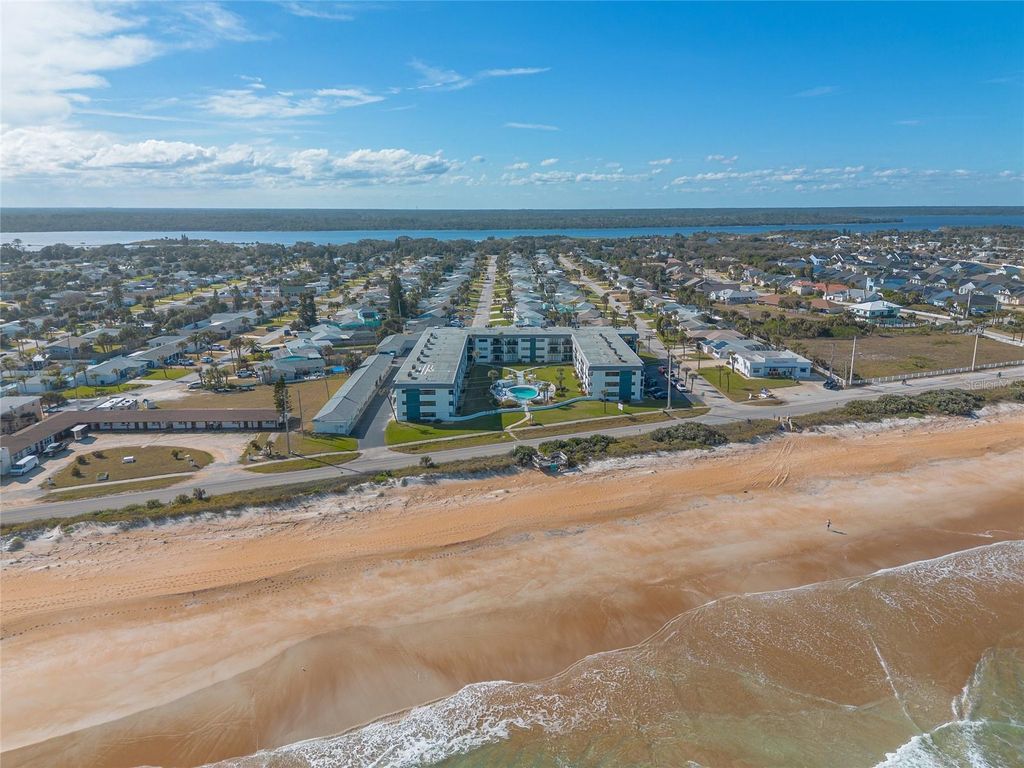 Image 38 of property listing at 2100 OCEAN SHORE BOULEVARD 1110, Ormond Beach, FL 32176