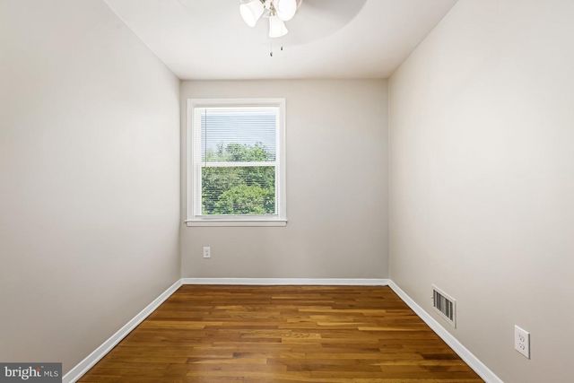 202 COVE RD, Essex, MD 21221