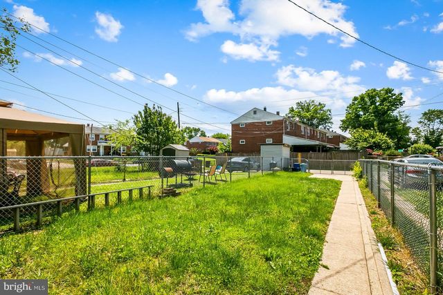 202 COVE RD, Essex, MD 21221