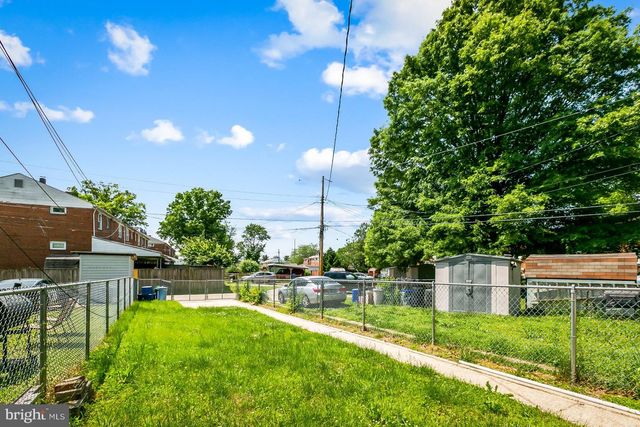 202 COVE RD, Essex, MD 21221