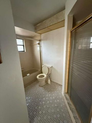 8035 LAUREL VISTA LOOP, Port Richey, FL 34668