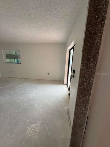 8035 LAUREL VISTA LOOP, Port Richey, FL 34668