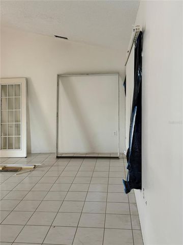 8035 LAUREL VISTA LOOP, Port Richey, FL 34668