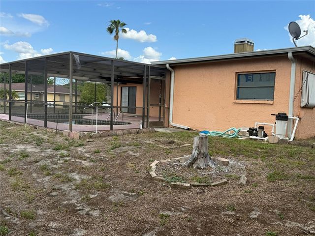 8035 LAUREL VISTA LOOP, Port Richey, FL 34668