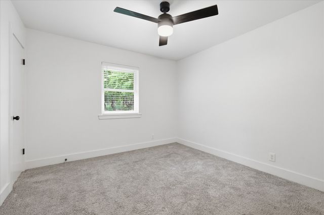 1701 Aster Street, Gainesville, TX 76240