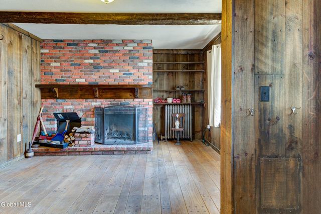 213 E Main Street, Johnstown, NY 12095