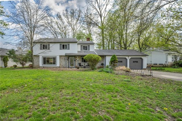 24720 Dundee Drive, Richmond Heights, OH 44143
