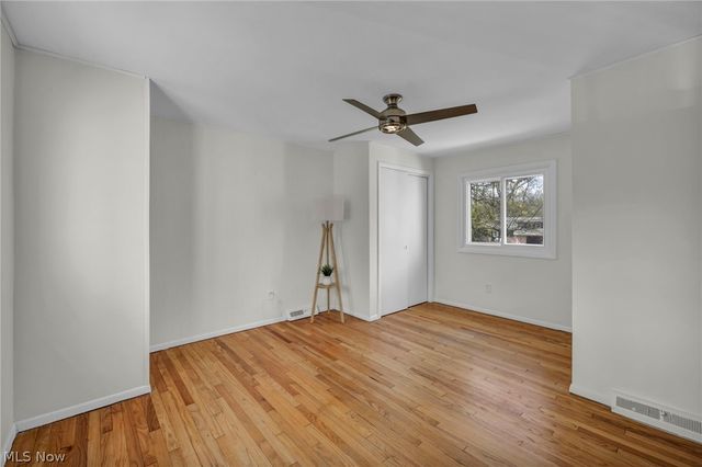 24720 Dundee Drive, Richmond Heights, OH 44143