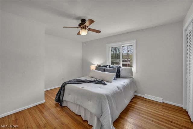 24720 Dundee Drive, Richmond Heights, OH 44143