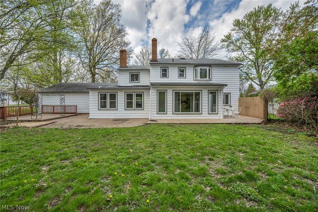 24720 Dundee Drive, Richmond Heights, OH 44143
