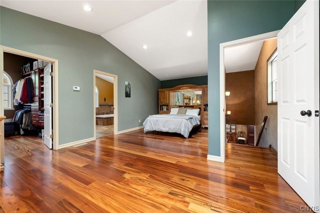 14 University Circle, Kirkland, NY 13323