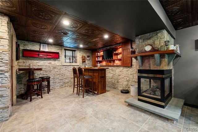 14 University Circle, Kirkland, NY 13323