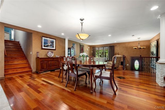 14 University Circle, Kirkland, NY 13323