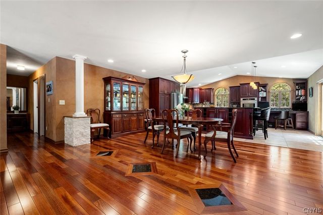 14 University Circle, Kirkland, NY 13323