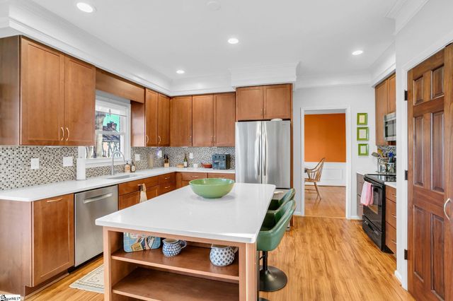 109 E Hypericum Lane, Greenville, SC 29615