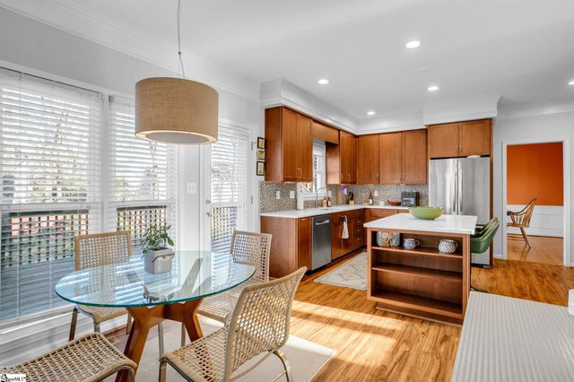 109 E Hypericum Lane, Greenville, SC 29615