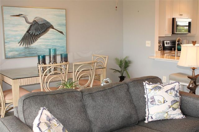 4240 IRONWOOD CIRCLE 404, Bradenton, FL 34209