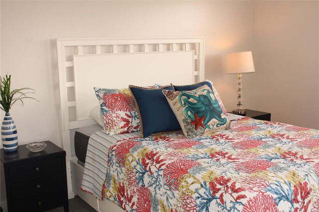 4240 IRONWOOD CIRCLE 404, Bradenton, FL 34209