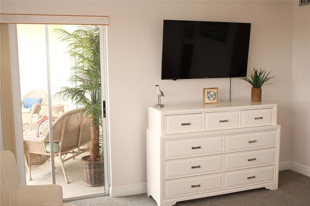 4240 IRONWOOD CIRCLE 404, Bradenton, FL 34209