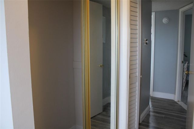 4240 IRONWOOD CIRCLE 404, Bradenton, FL 34209