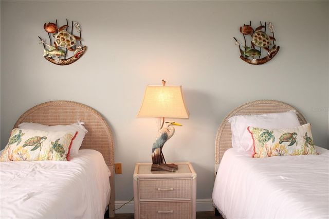 4240 IRONWOOD CIRCLE 404, Bradenton, FL 34209