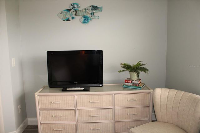 4240 IRONWOOD CIRCLE 404, Bradenton, FL 34209