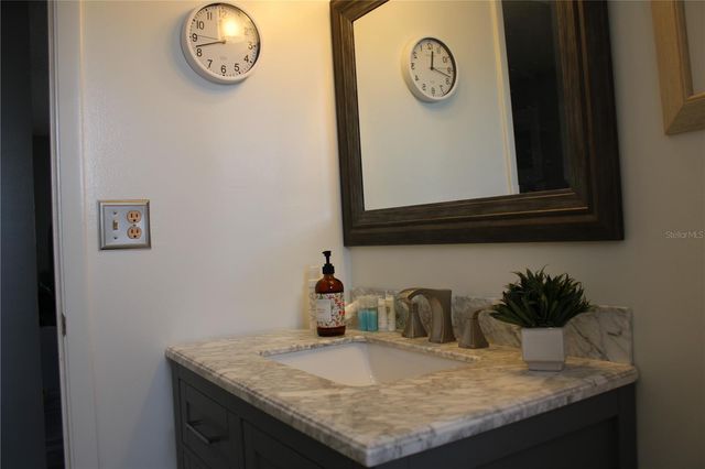 4240 IRONWOOD CIRCLE 404, Bradenton, FL 34209