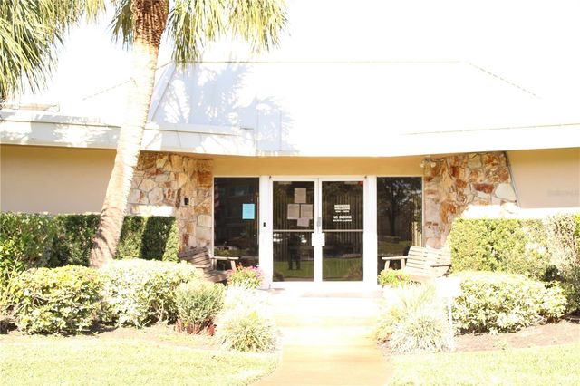 4240 IRONWOOD CIRCLE 404, Bradenton, FL 34209