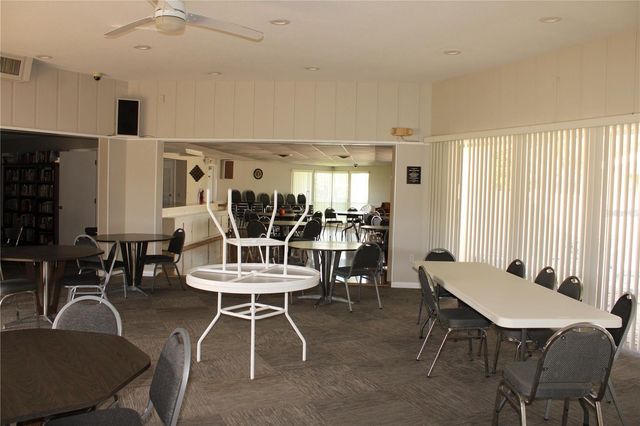 4240 IRONWOOD CIRCLE 404, Bradenton, FL 34209