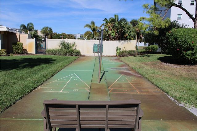 4240 IRONWOOD CIRCLE 404, Bradenton, FL 34209