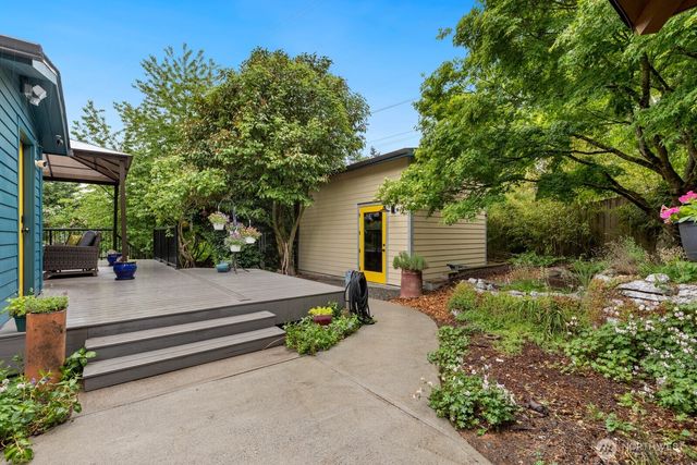 1022 NE 188th Street, Shoreline, WA 98155