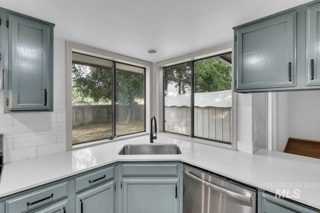 12038 W Ramrod Dr, Boise, ID 83713