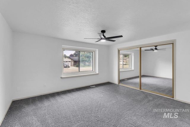 12038 W Ramrod Dr, Boise, ID 83713