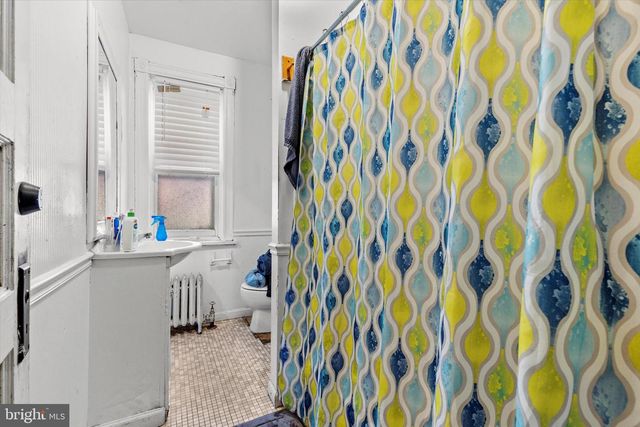 241 MACLAY ST, Harrisburg, PA 17102