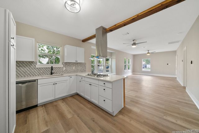 710 EL MONTE BLVD, San Antonio, TX 78212