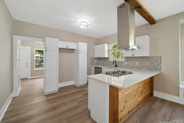 710 EL MONTE BLVD, San Antonio, TX 78212