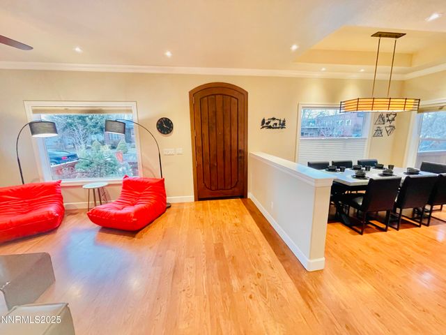 60 Caliente Street, Reno, NV 89509