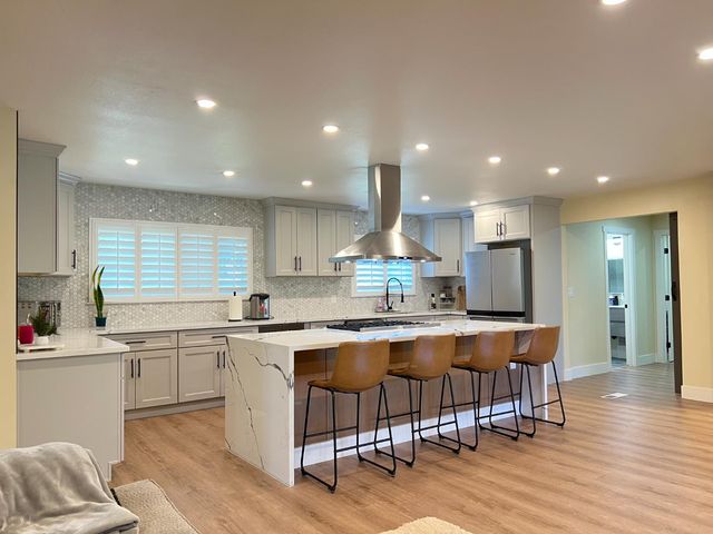 5686 N Briarwood Avenue, Fresno, CA 93711