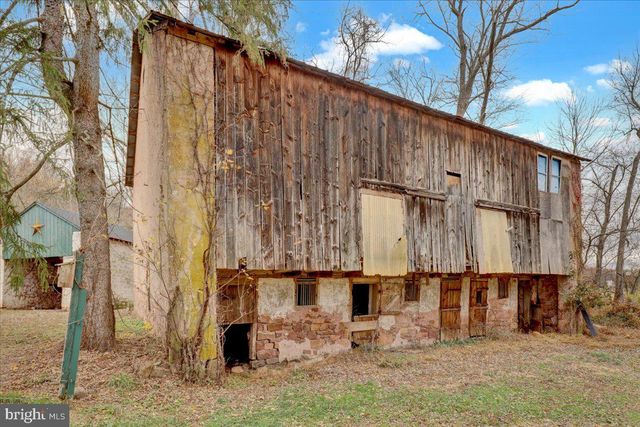 279 FURNACE RD, Birdsboro, PA 19508