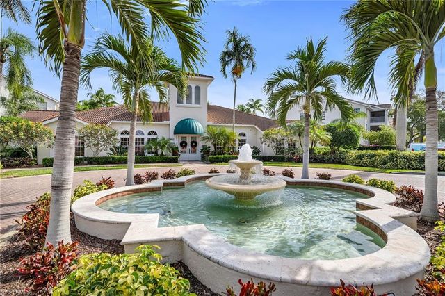 4620 Saint Croix LN # 918, Naples, FL 34109