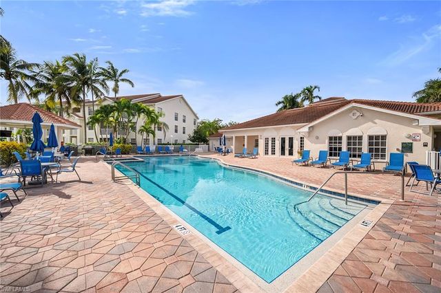 4620 Saint Croix LN # 918, Naples, FL 34109